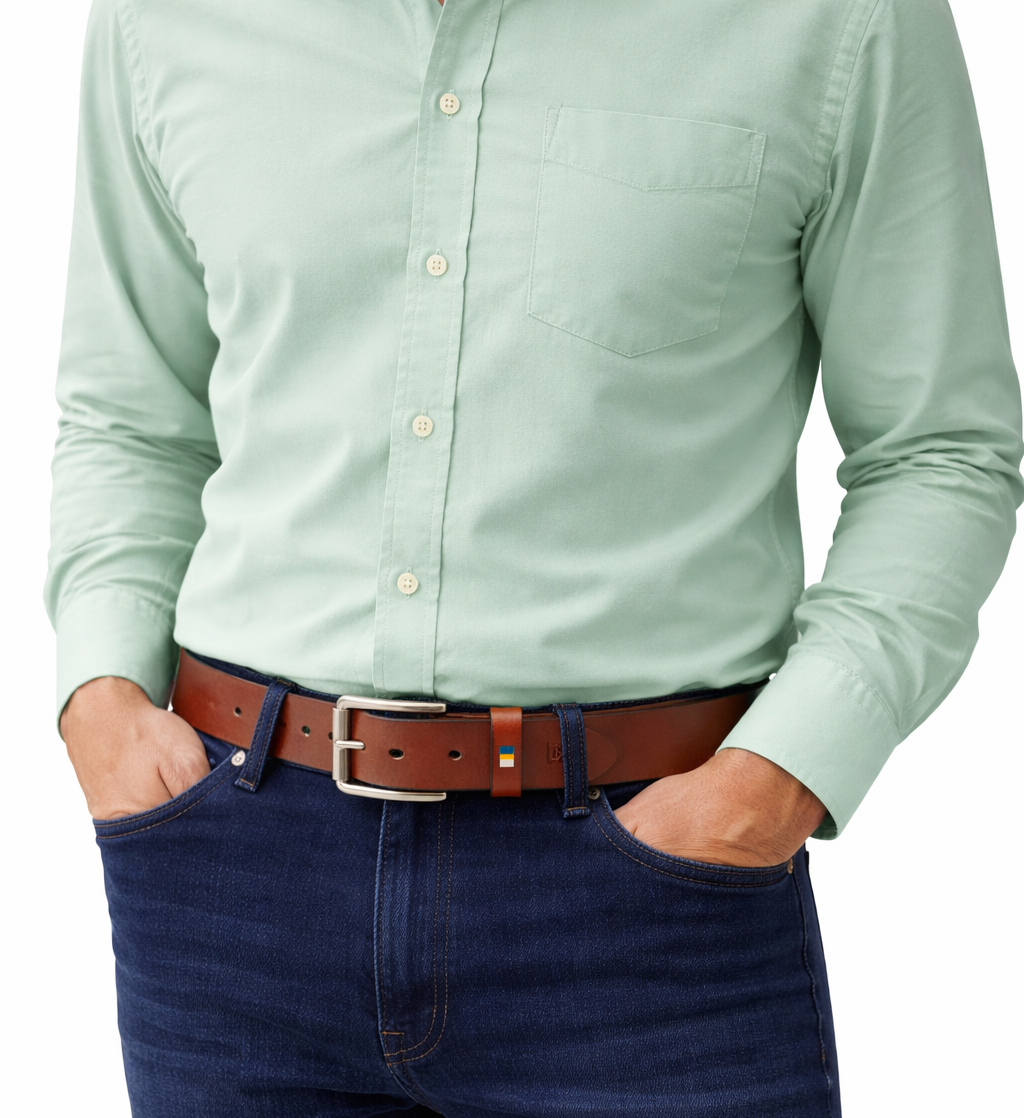 Insignia Roller Buckle Casual Leather Belt