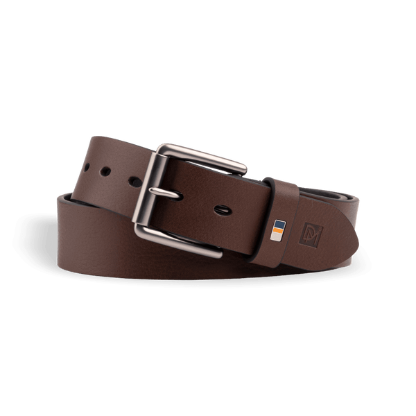 Insignia Roller Buckle Casual Leather Belt