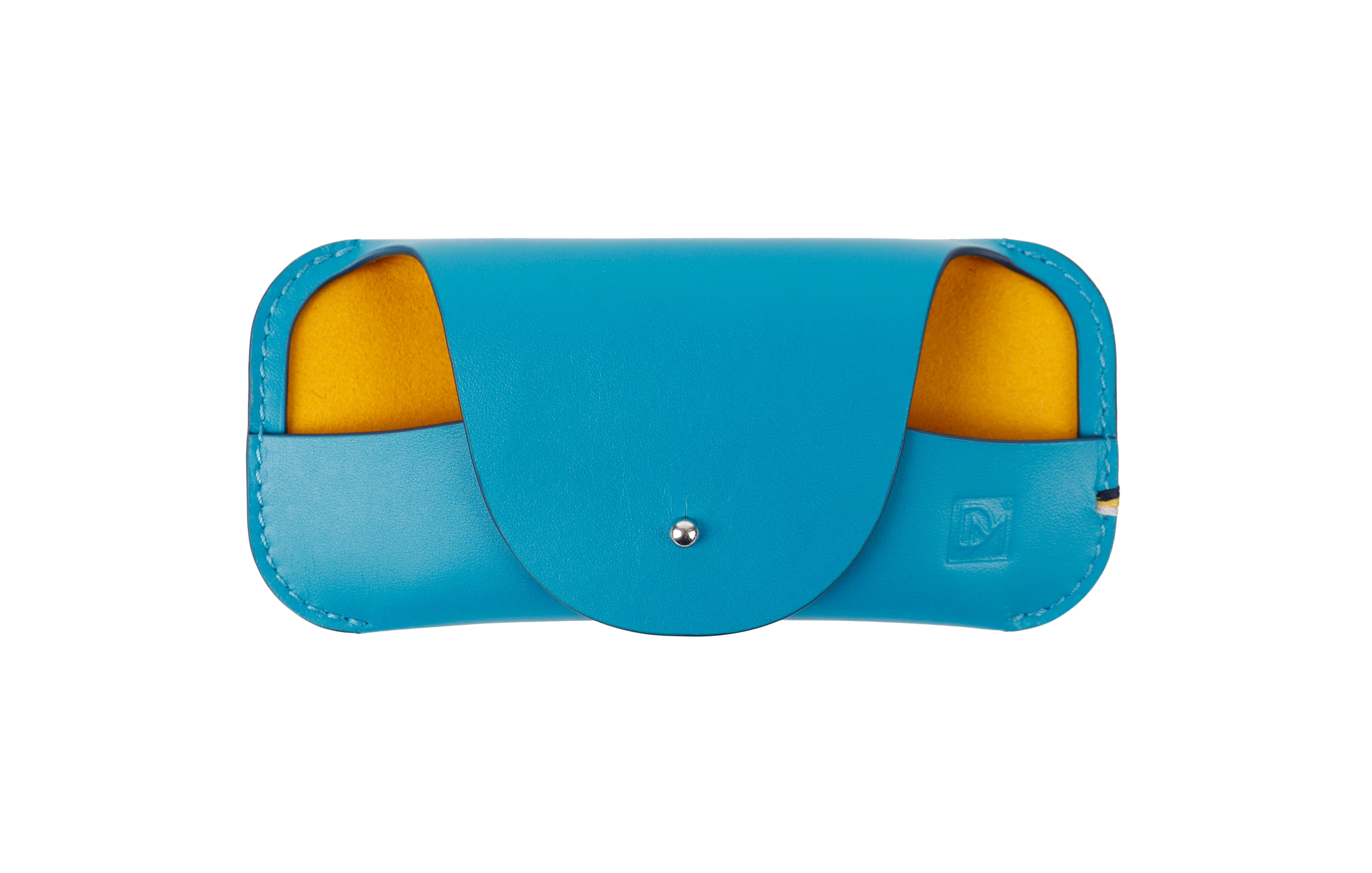 Noel Specs Cover